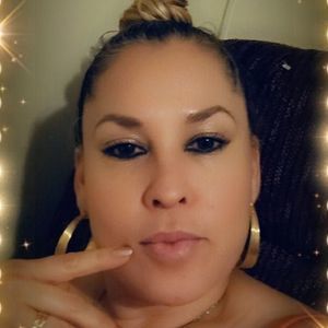 Meet your Posher, Ana